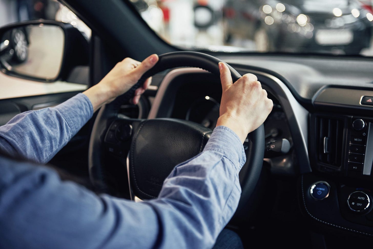 Motoristas de aplicativo com restrição no CPF podem comprar carros; veja
