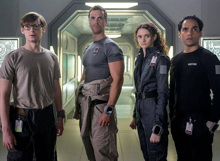 The Ark Season 1 Delivers Low-Budget Soap Opera Sci-Fi With Some Heart Underneath The Flaws