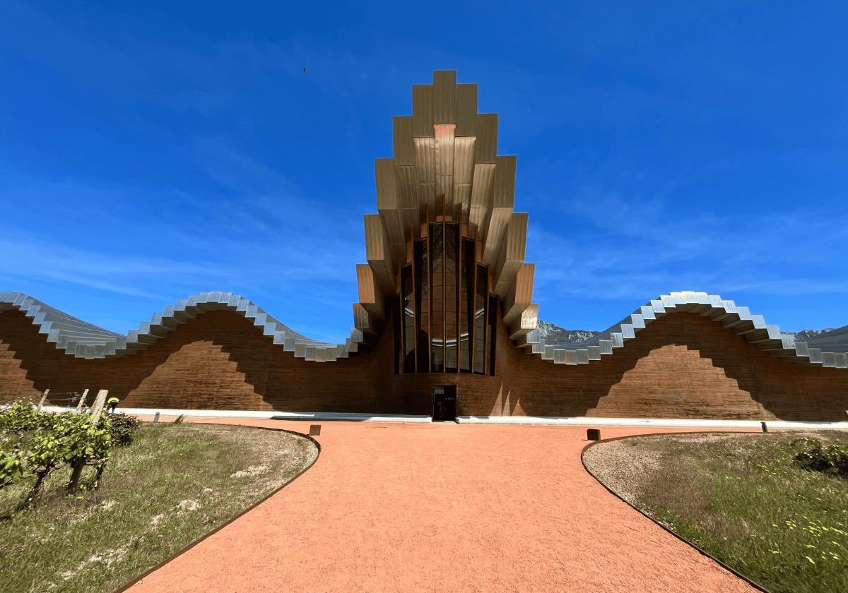 Ysios winery building in Spain Ysios winery building in Spain