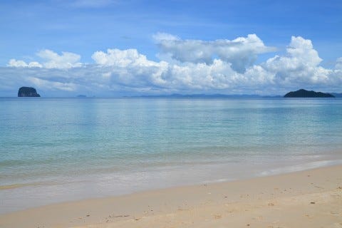 Languid School Beach. Photo: David Luekens Languid School Beach. Photo: David Luekens