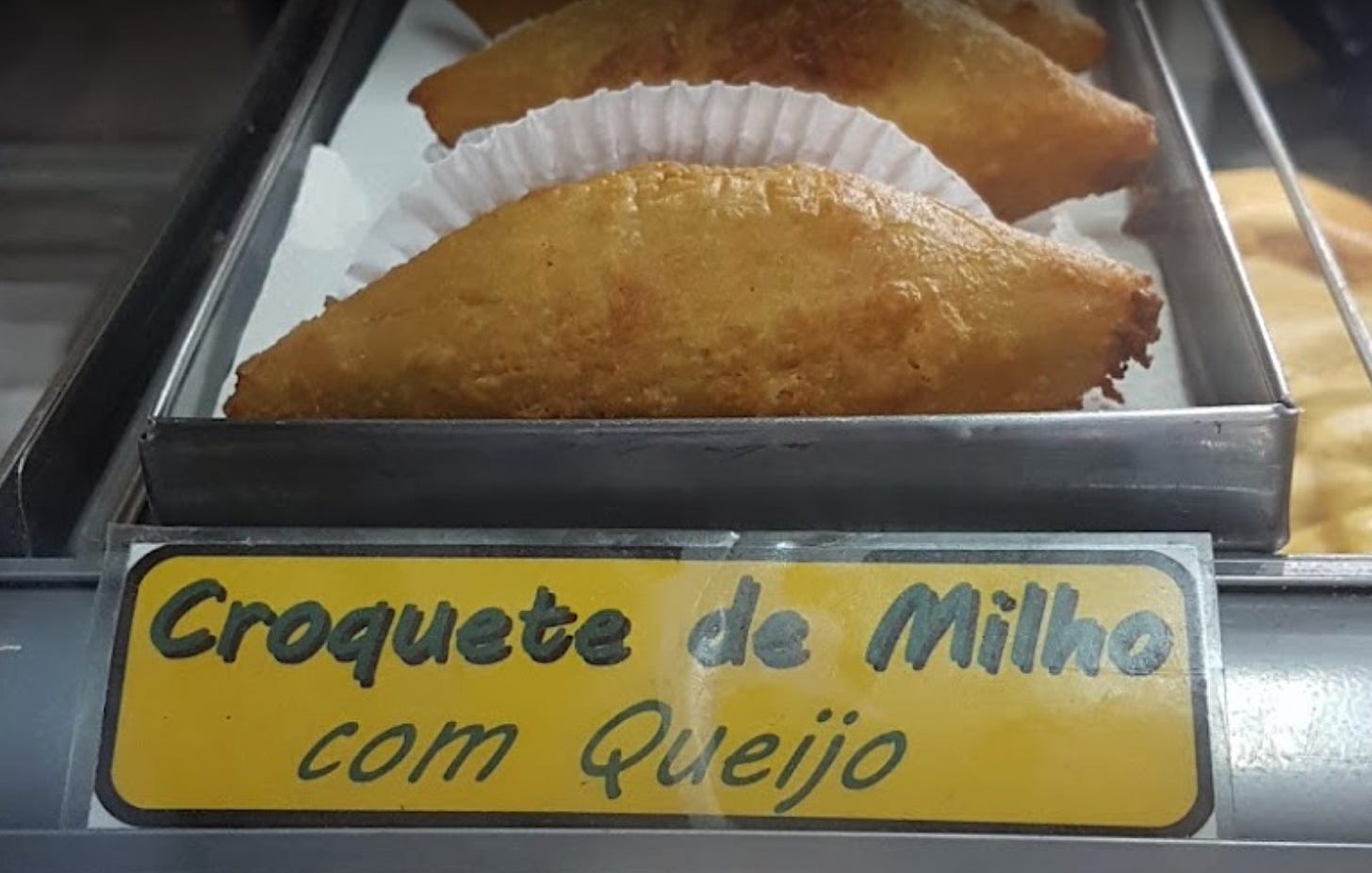 A batalha do milho nas rodovias paulistas - by Cirilo Dias, image size:1456x926