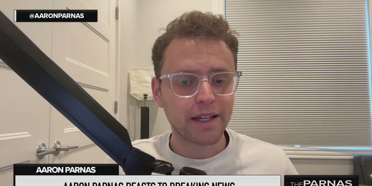 新闻:爱泼斯坦的重大更新、伊朗黑客入侵联邦调查局局长的个人电子邮件、特朗普对运输安全管理局的资金表示不满以及参议院投票重新开放国土安全部大部分部门