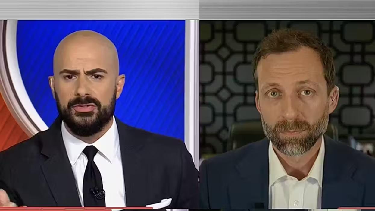 CNN host calls out pro-Trump prosecutor for talking in circles about ...
