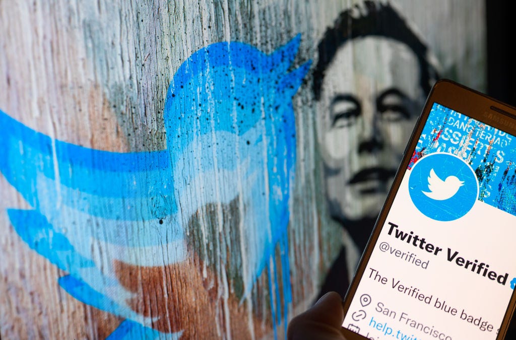 When It Comes to Twitter, Mainstream News Outlets Should Take a Cue From Fox News. Seriously.
