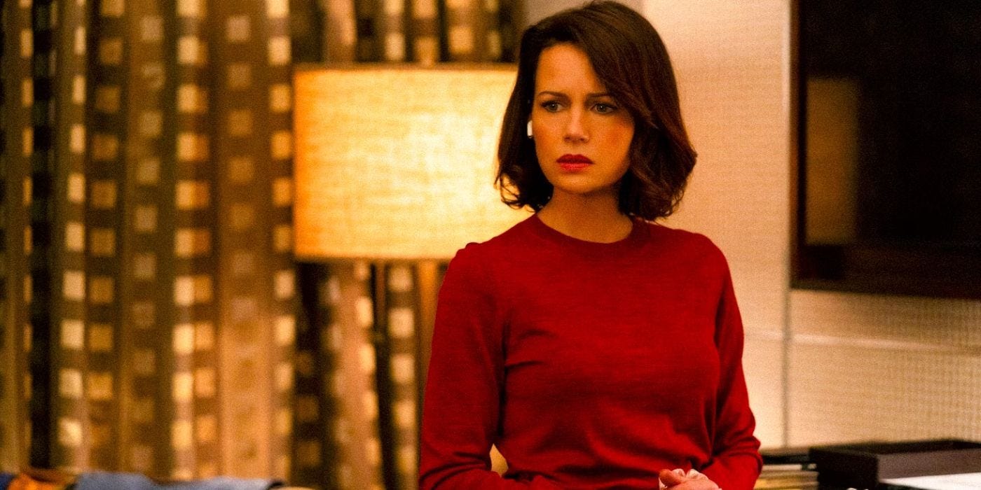 Carla Gugino and Melissa Benoist Are a Good Duo in 'The Girls on the Bus'
