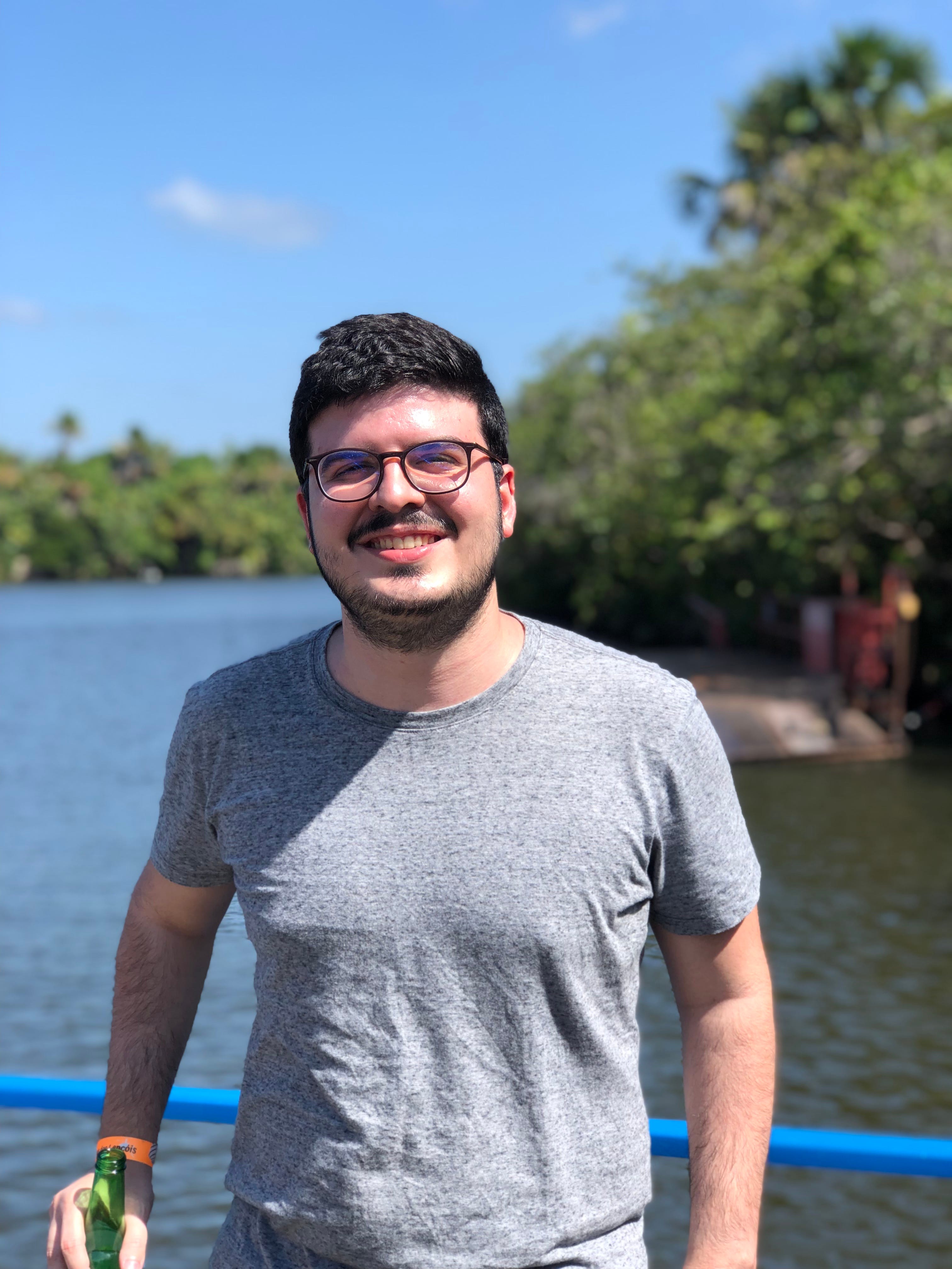 Substack profile picture for @lucasp