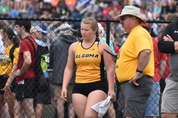 Algoma's Bobbi Blahnik and her father, Dean. Algoma's Bobbi Blahnik and her father, Dean.