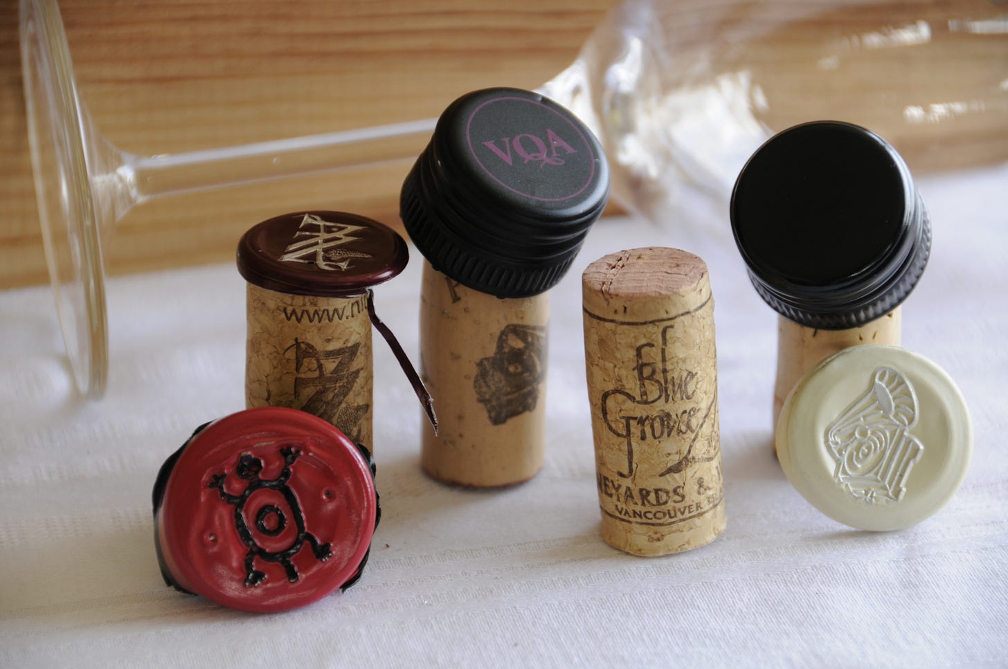 Caps Corks & Capsules 2005 BC Pinot Noirs Tasting 3 Caps Corks & Capsules 2005 BC Pinot Noirs Tasting 3