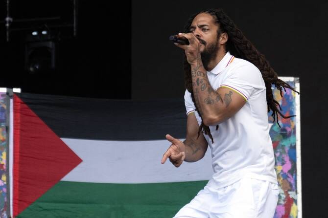 Bob Vylan 'dropped by agents' following controversial IDF chant at Glastonbury Festival | Arab News Bob Vylan 'dropped by agents' following controversial IDF chant at Glastonbury Festival | Arab News