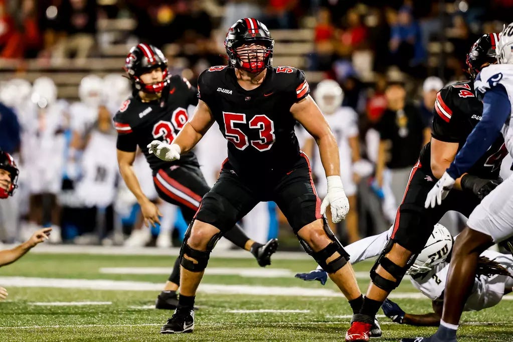 Offensive lineman Marshall Jackson (53) | Photo by Savannah Philpot