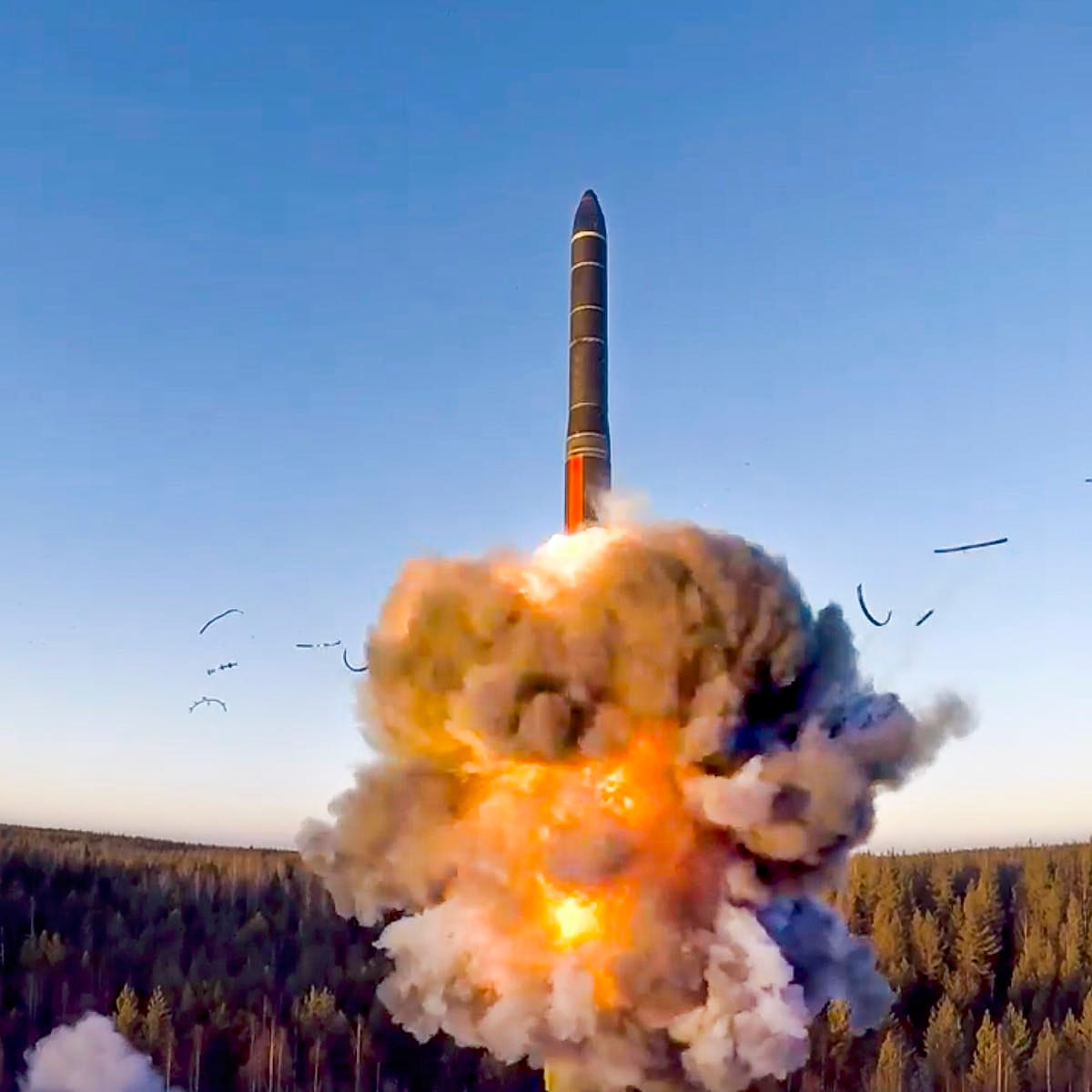 Would Putin use nuclear weapons? An arms control expert explains what has  and hasn't changed since the invasion of Ukraine