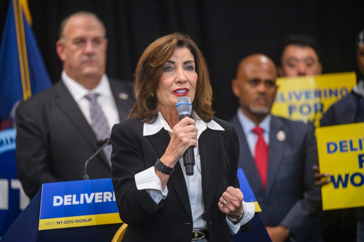 Gov. Kathy Hochul and labor leaders announce the increase of maximum weekly unemployment insurance benefits,