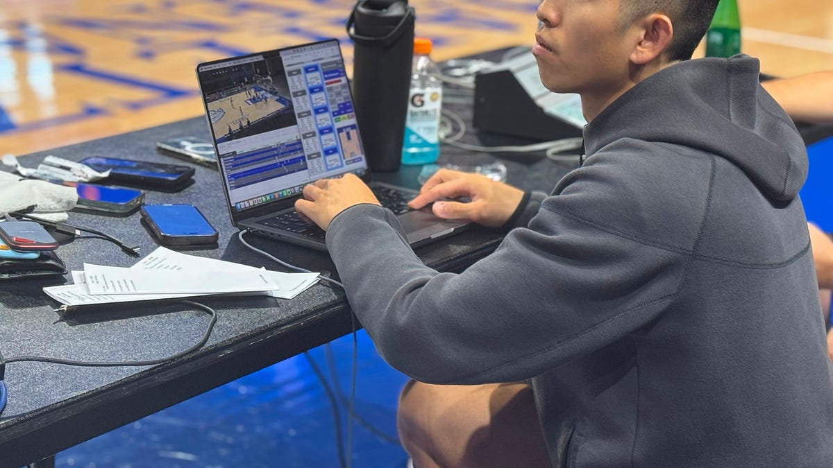 Jason Fang tracks, compiles myriad data points coaches use to analyze summer performances
