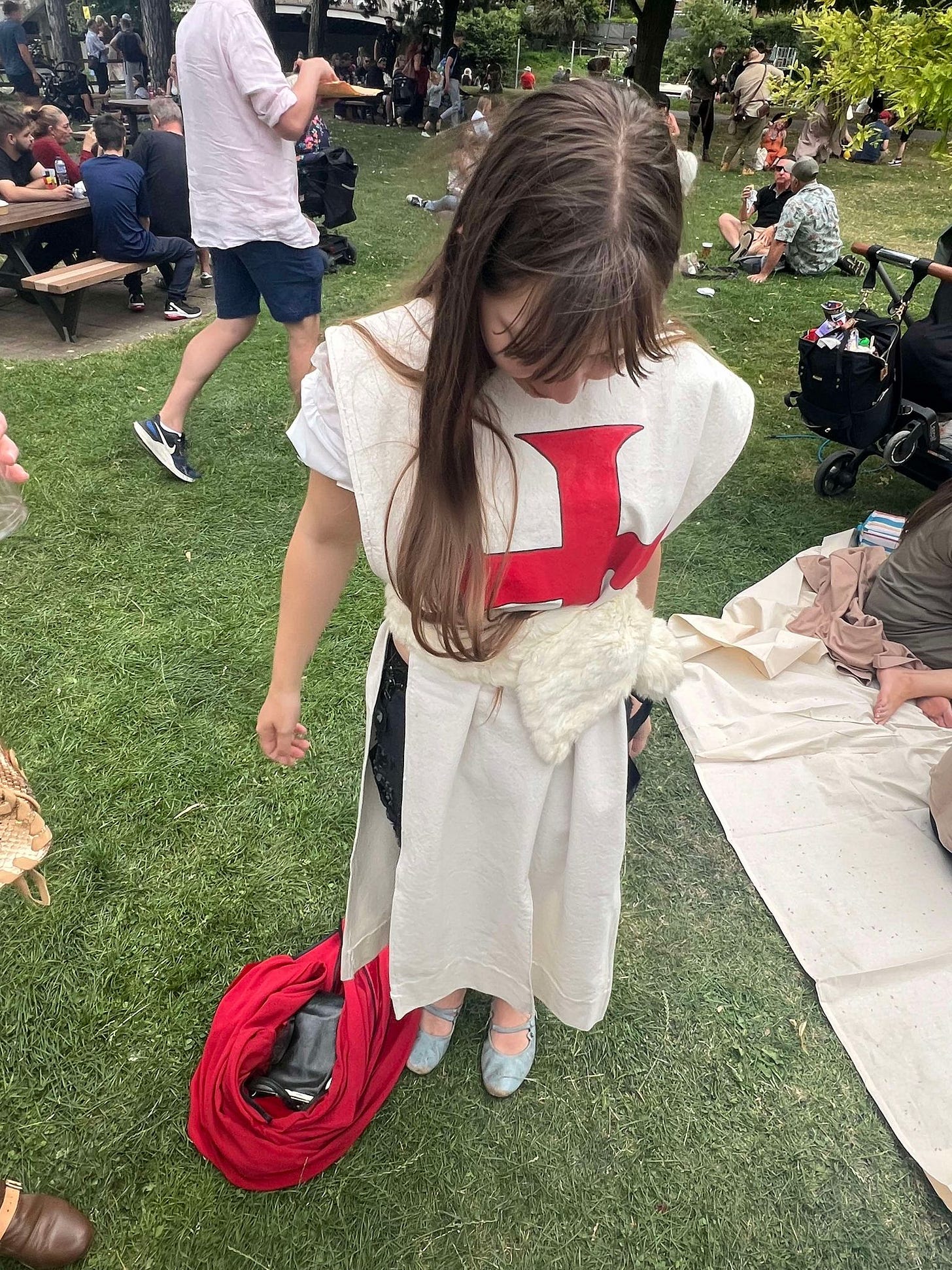 No description available.