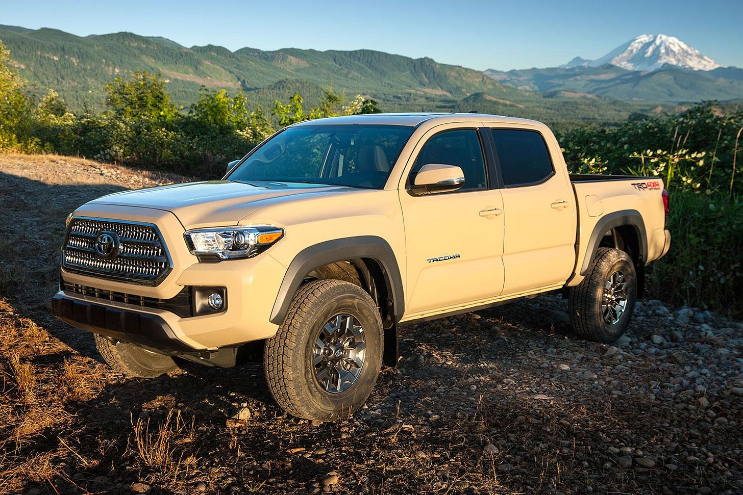 2016 Toyota Tacoma TRD Off-Road First Drive | Digital Trends