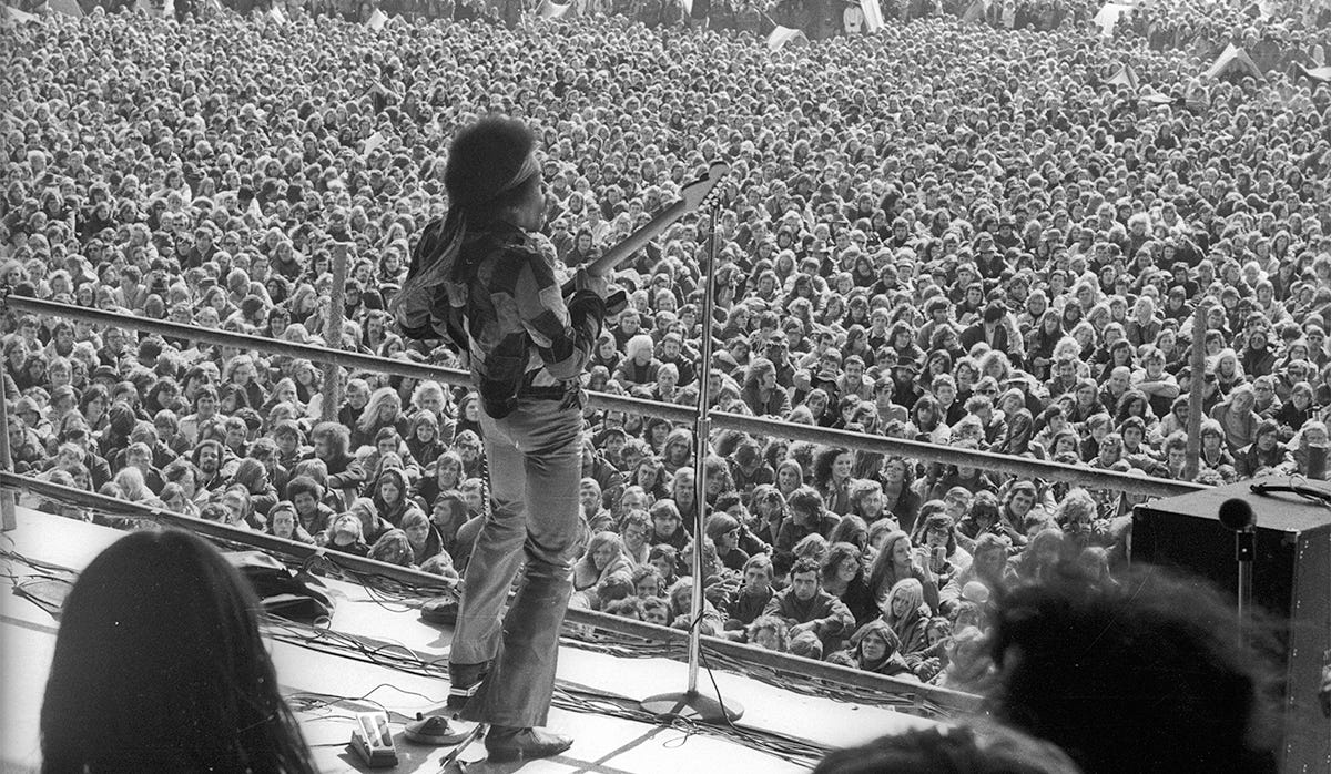 Jimi Hendrix takes the stage at his last-ever show | GuitarPlayer