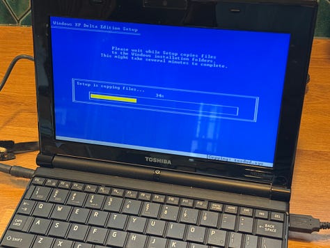 Let's Install Windows XP Delta Edition on a Toshiba Netbook