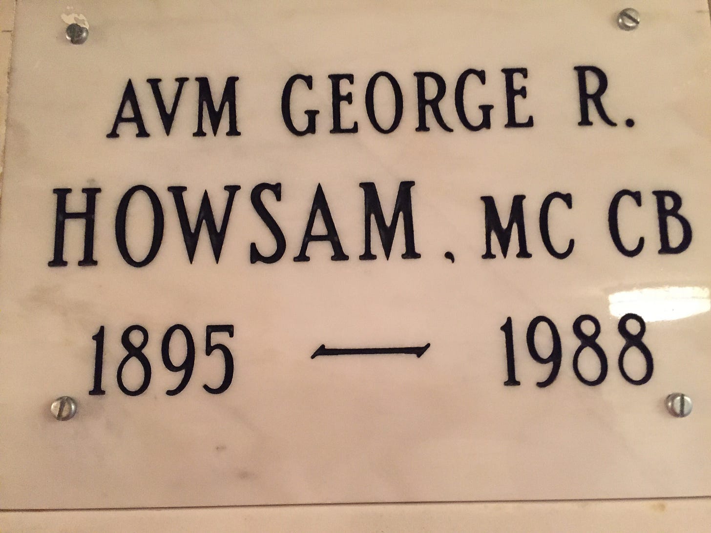 Larger memorial image loading...