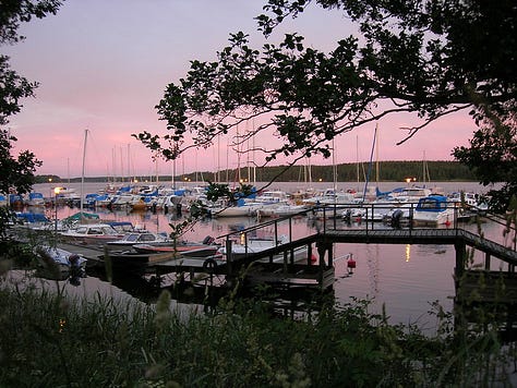 Hasselby strand (SE), Nyíregyháza (HU), Ghent, Brugges (BE), Arsta Havsbad (SE), Szentes, Ibrány (HU), Saltsjöbaden, Stockholm (SE)
