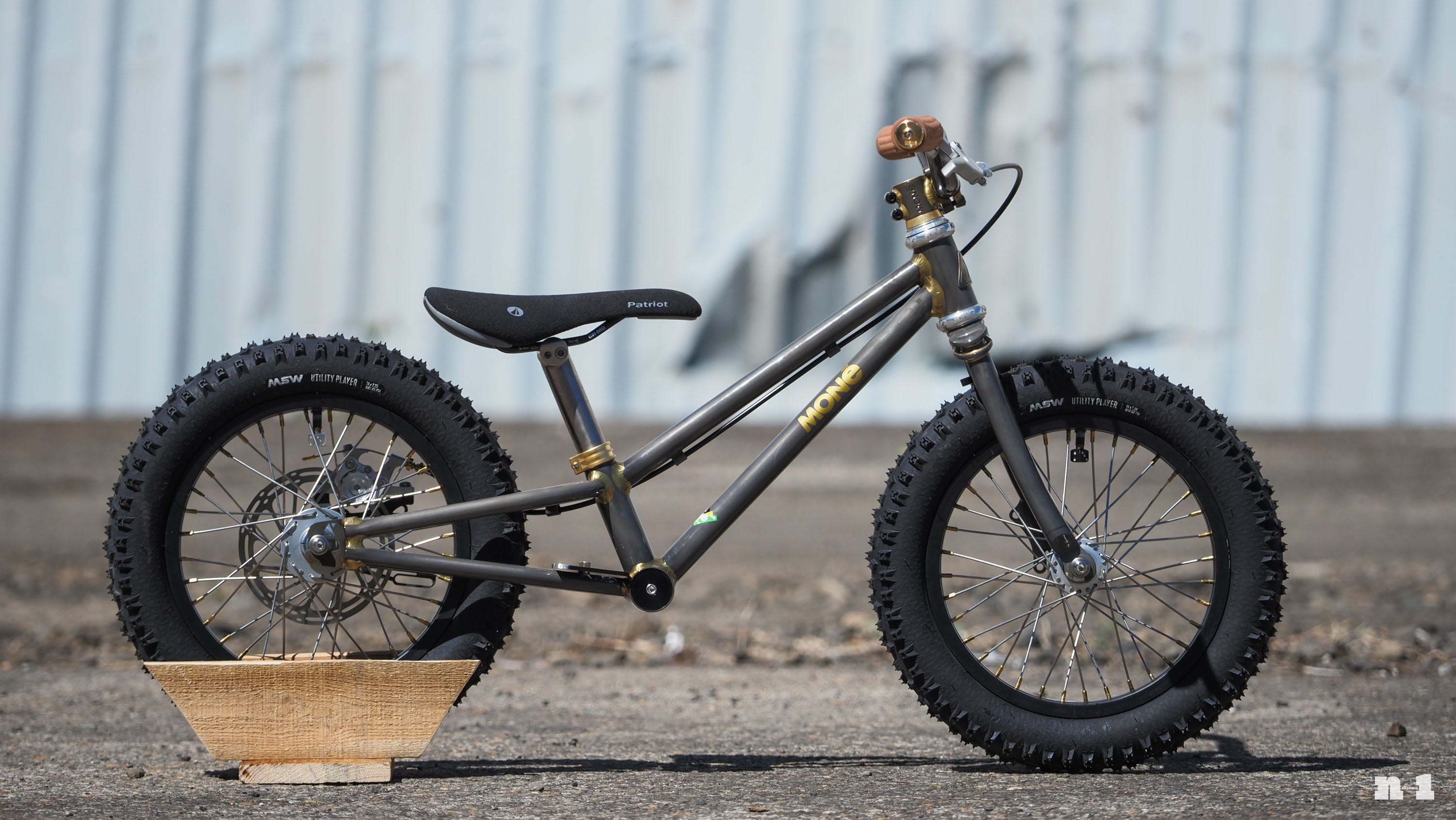 Monē Bicycles balance bike