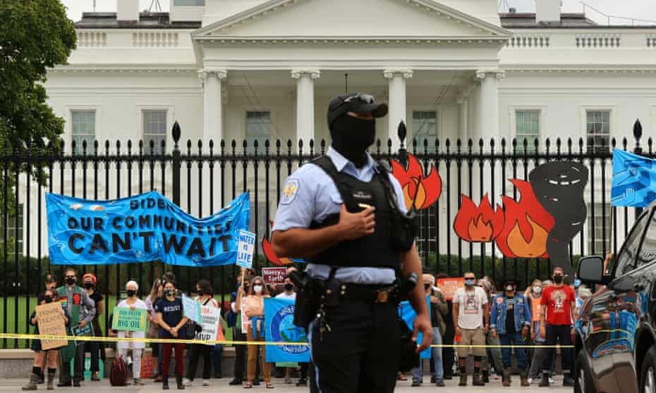 Tired of broken promises': climate activists launch hunger strike outside  White House | Climate crisis | The Guardian