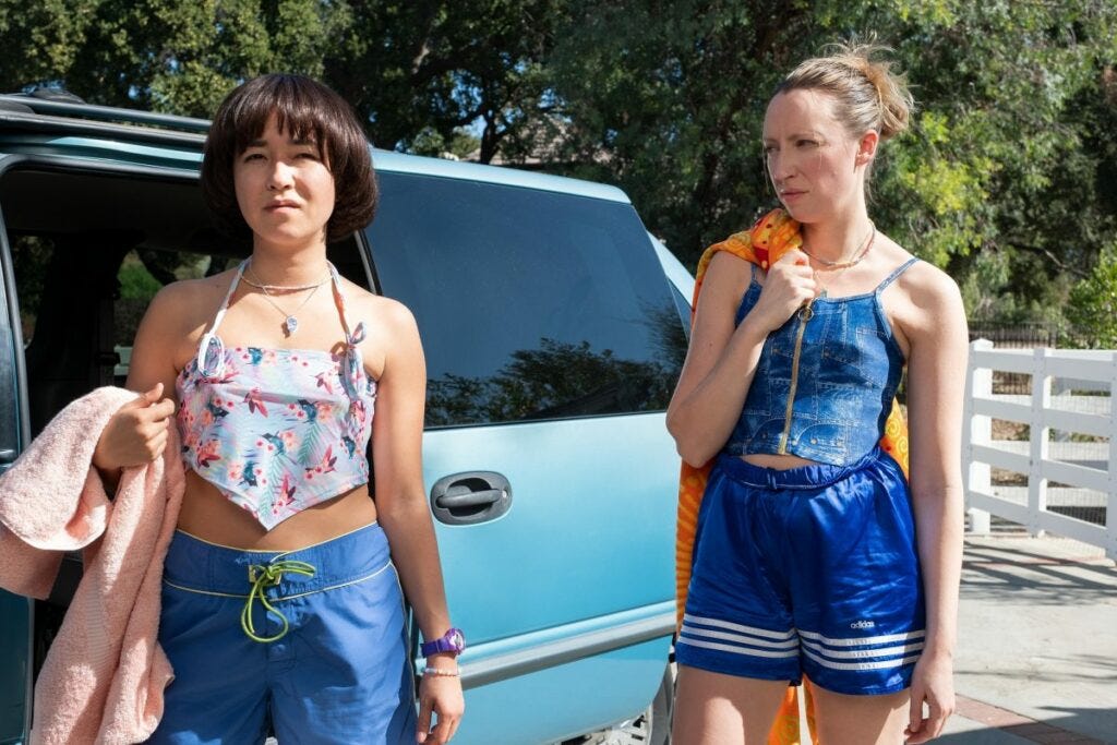 PEN15' Season 2 Depicts Nuances of Middle School-The Heights PEN15' Season 2 Depicts Nuances of Middle School-The Heights