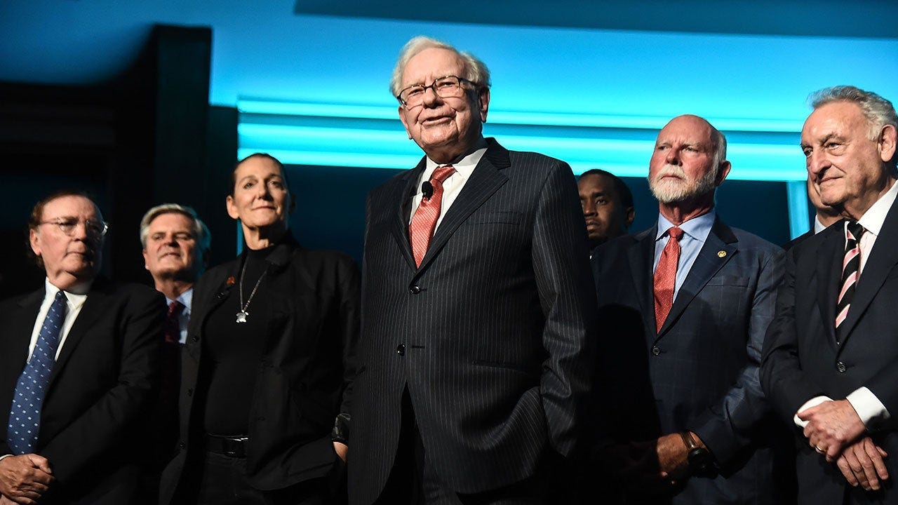 Warren Buffett Says To Avoid These Two Types Of Hot Investments |  Bankrate.com