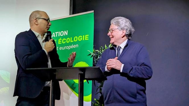 Au contre-sommet « réinventer l'IA », les cris d'alarme pour mieux intégrer  les enjeux citoyens