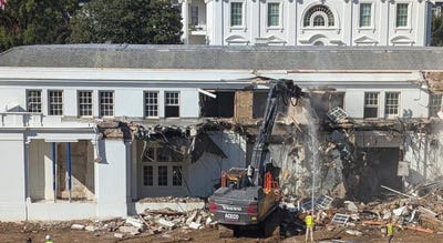 The White House ballroom construction is expected to be completed before the end of President Trump’s second term, in January 2029/ Image: X White House East Wing demolition begins as Donald Trump builds first ever presidential ballroom