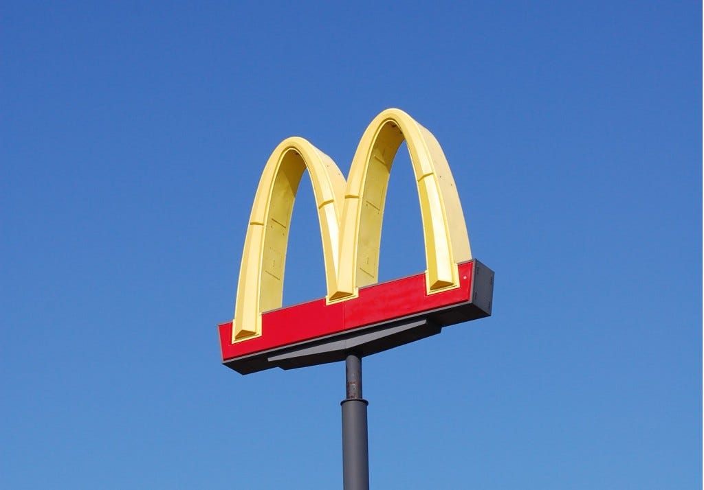 mcdonalds-sign_100416745_l