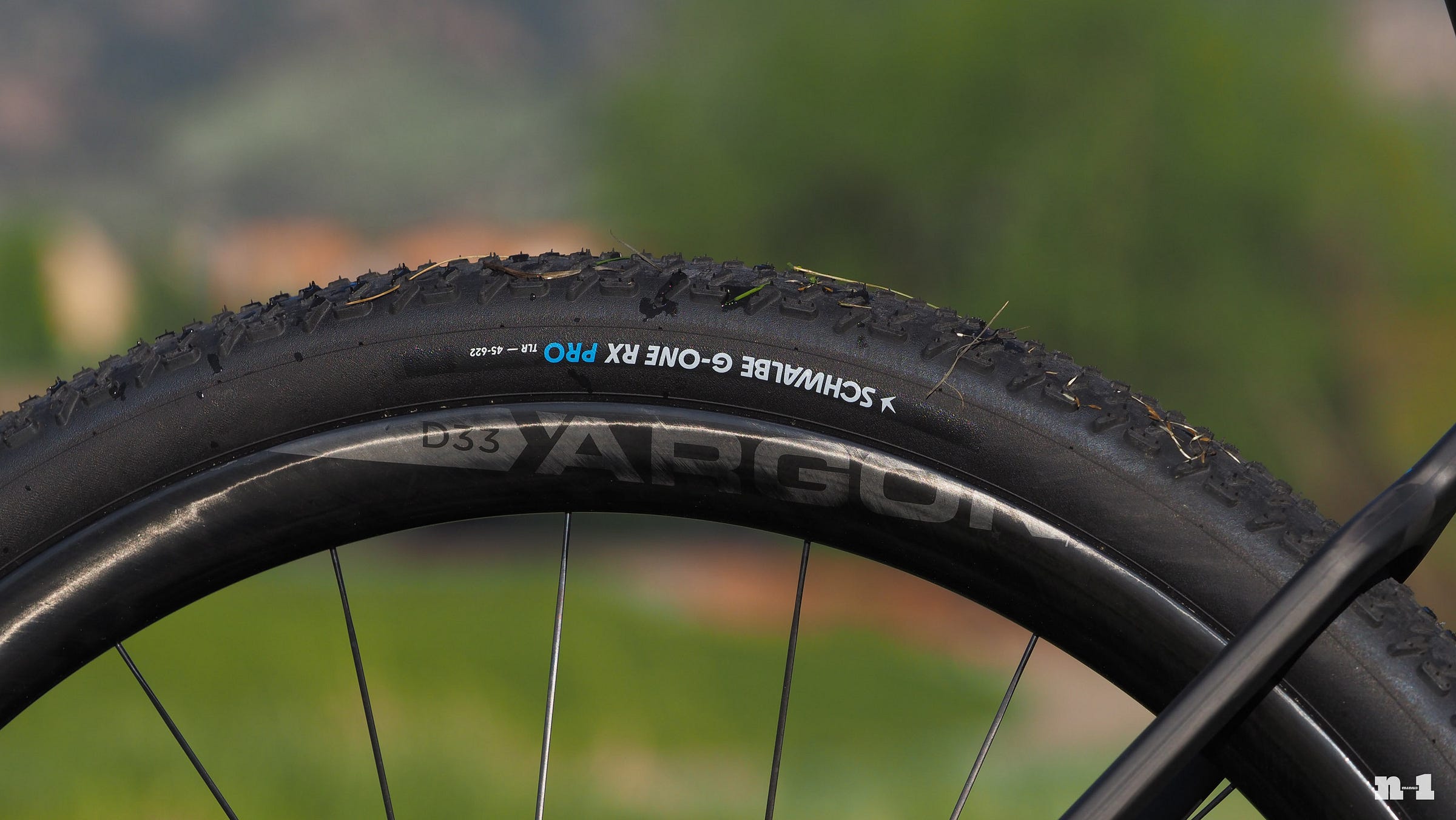 Argonaut D33 carbon gravel wheels
