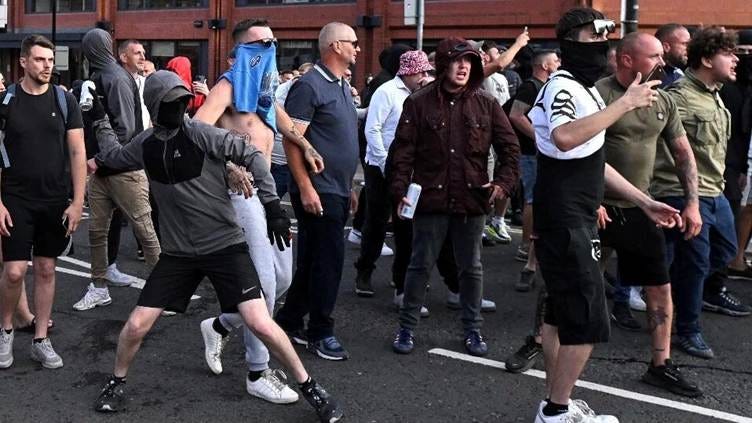 UK riots: The fascist threat is resurgent. Here's how to stop it | Middle  East Eye