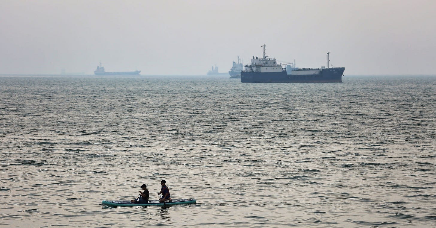 Live updates: Trump orders U.S. to attack Iran boats mining Strait of Hormuz