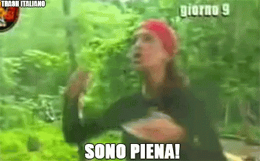 Sono Piena GIF - Sono Piena GIFs