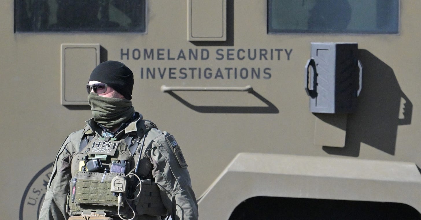 With ICE agents going door-to-door in Colorado, residents are on edge:  Reporter's notebook - ABC News