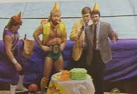 Jim Ross interviews ...