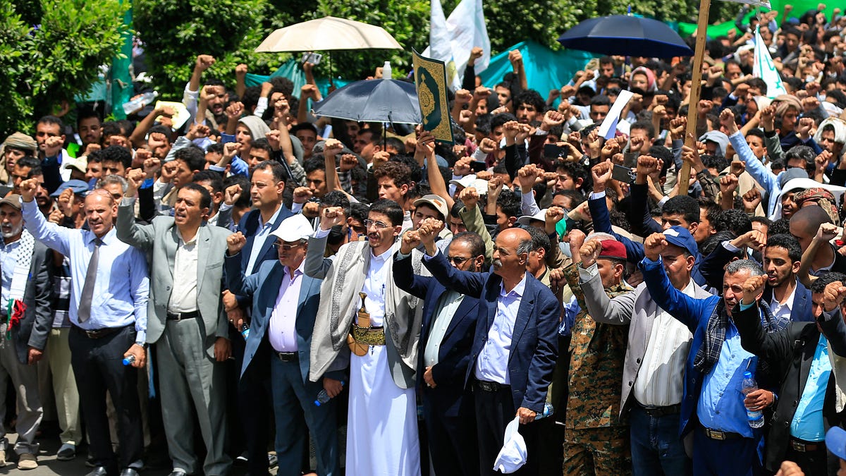 Ansarallah Vows to Block Saudi Access to Bab al-Mandab After Strikes on Sana’a