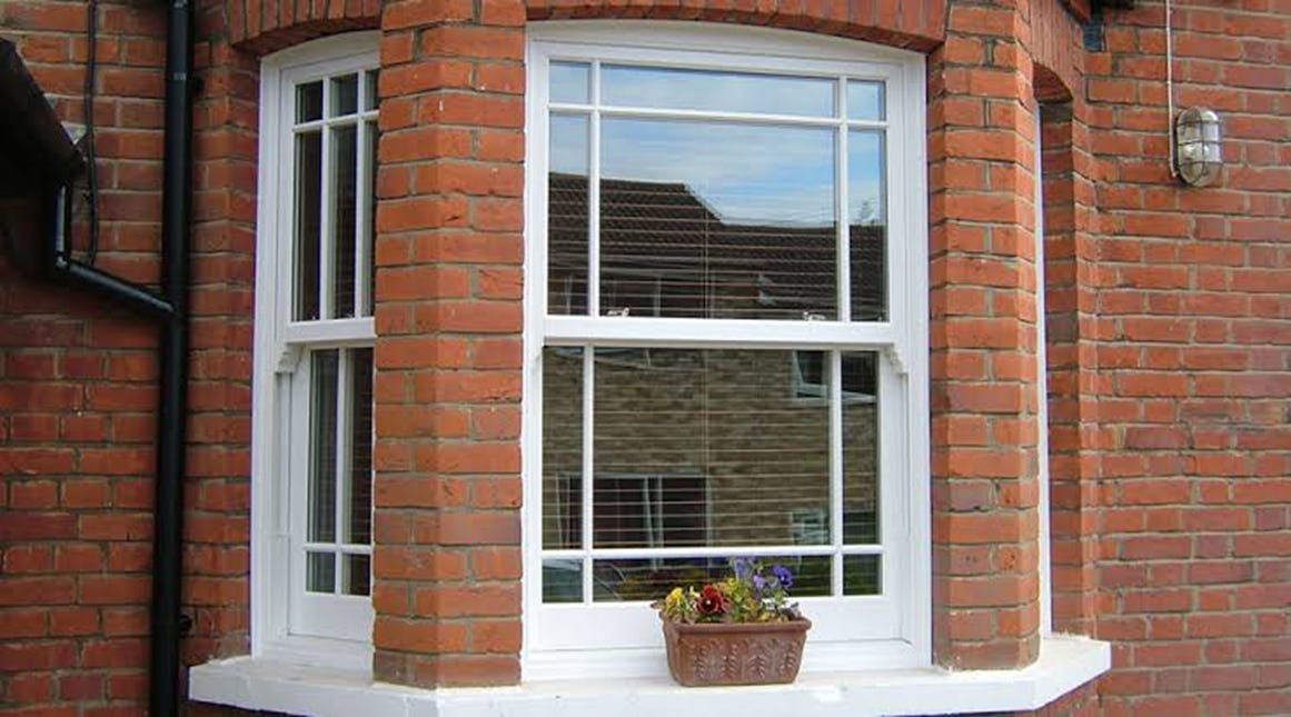 Timber Using Timber vs UPVC Sash Windows: Why Period Homes Need Timber