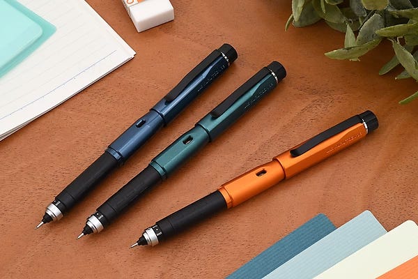 Uni Kuru Toga Dive Mechanical Pencil - 0.5 mm - Dense Green | JetPens