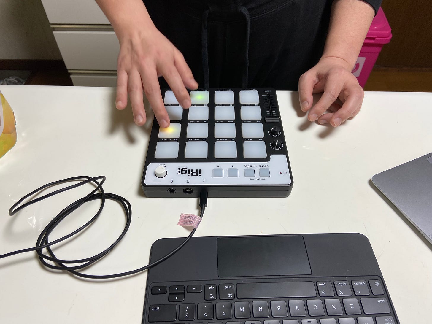 iPadは楽譜を見るのに使う