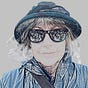 Kate Baxter's avatar