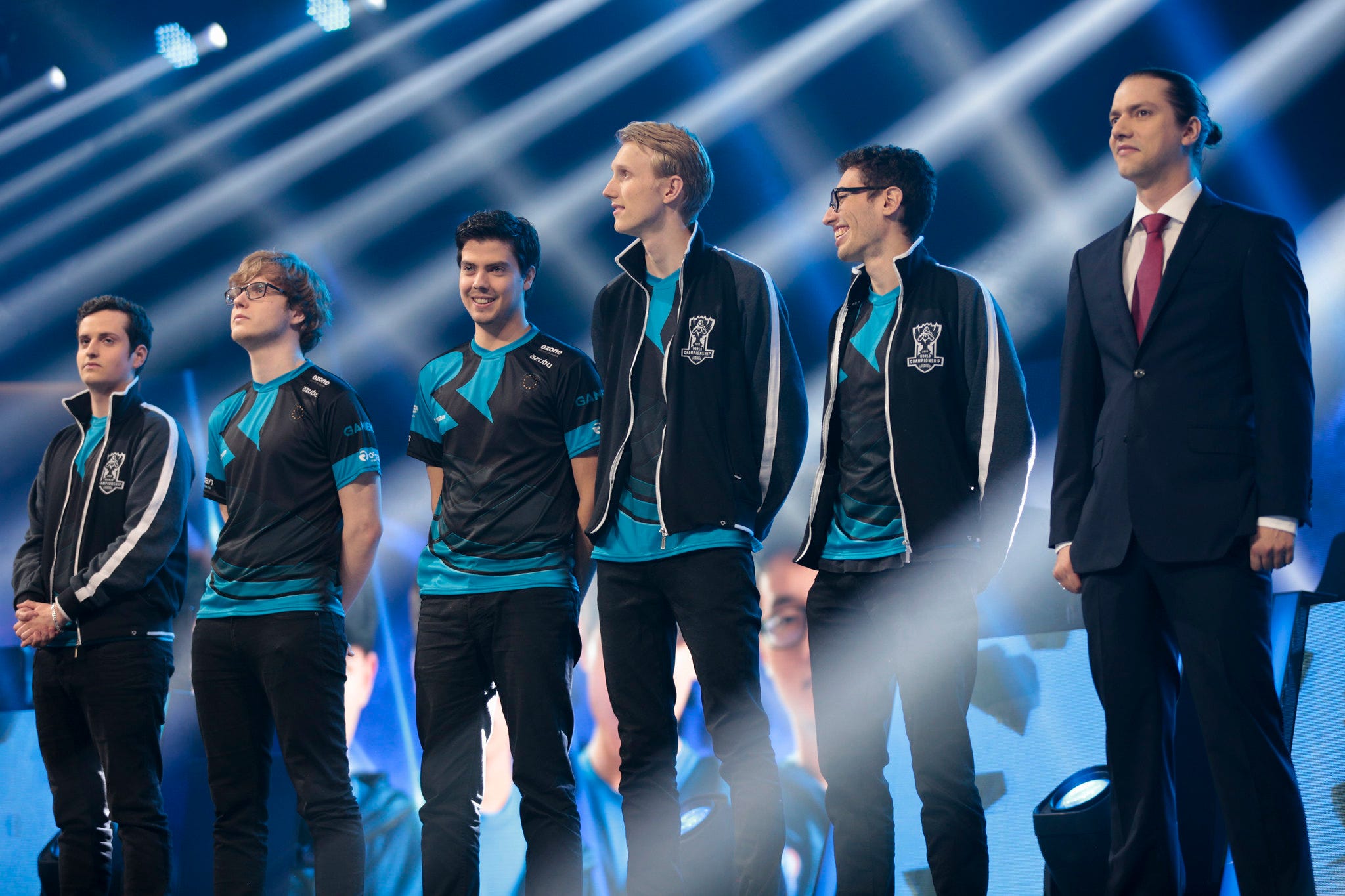 LOL FUN - Best move - Fnatic vs sk best backdoor ever kassadin by xpeke iem  katow, image size:2048x1365