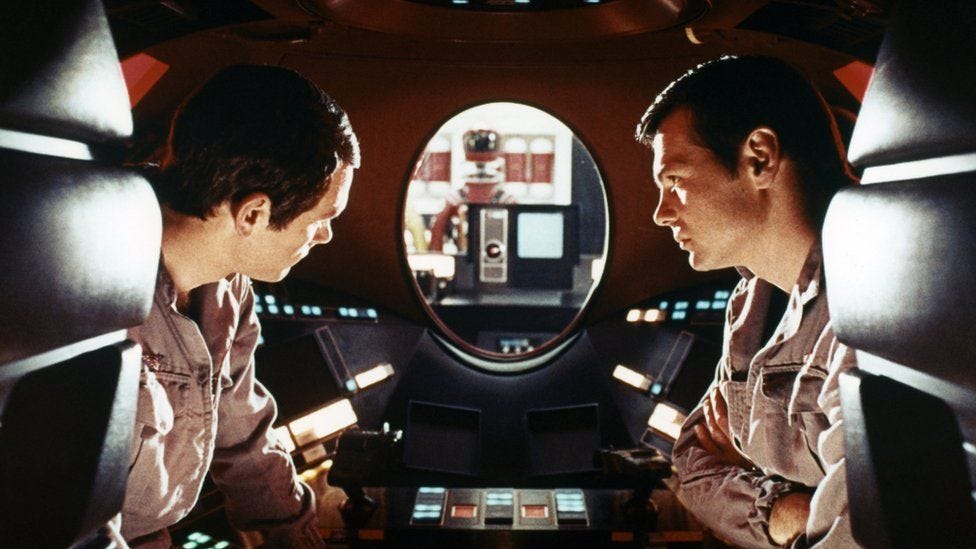 Douglas Rain: Actor who voiced Hal in 2001: A Space Odyssey dies - BBC News