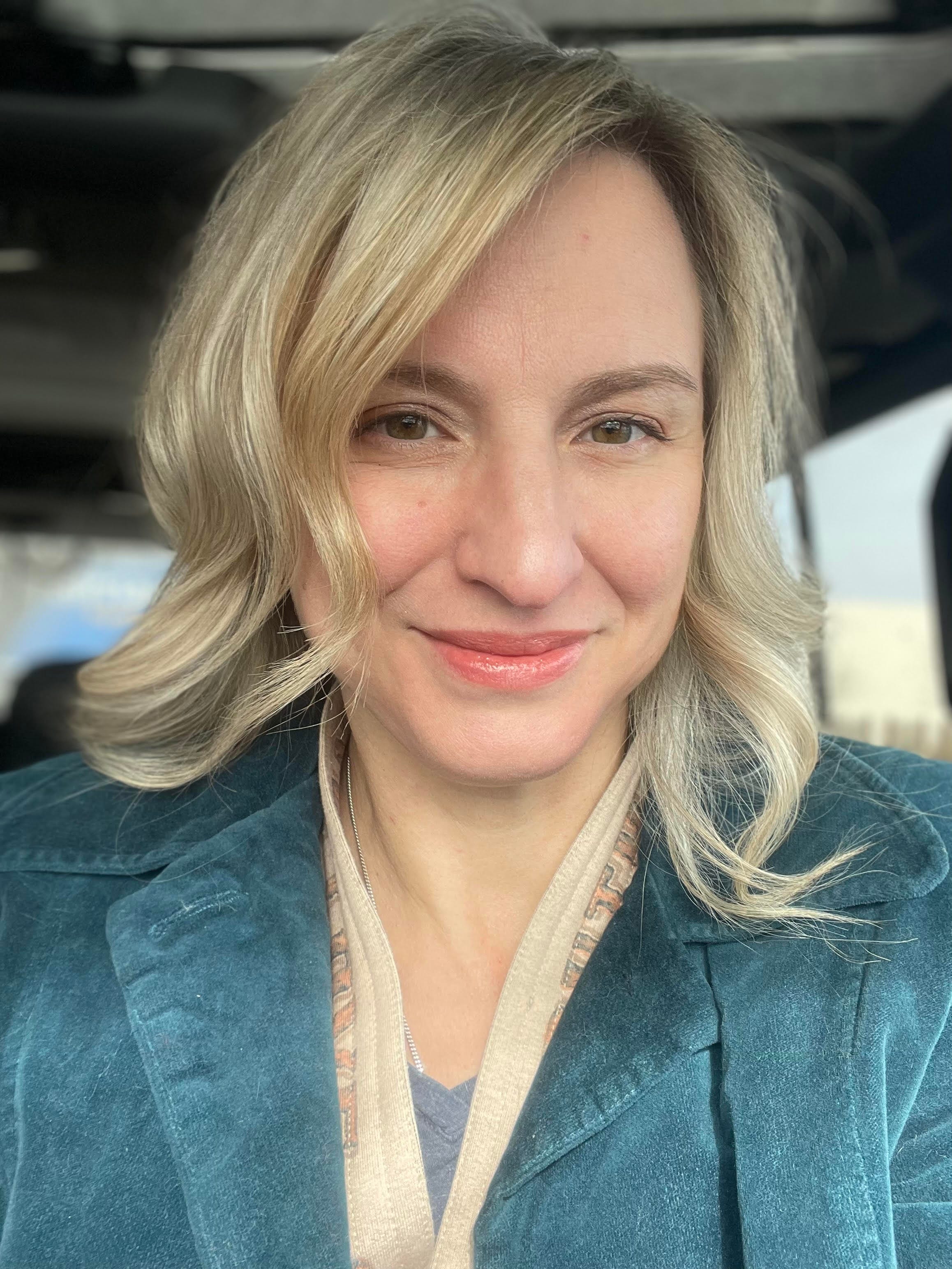 The Healer: A Muse Monday Short Story - by Caitlin Gemmell