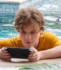 Quinn Mossbacher - The White Lotus | TVmaze