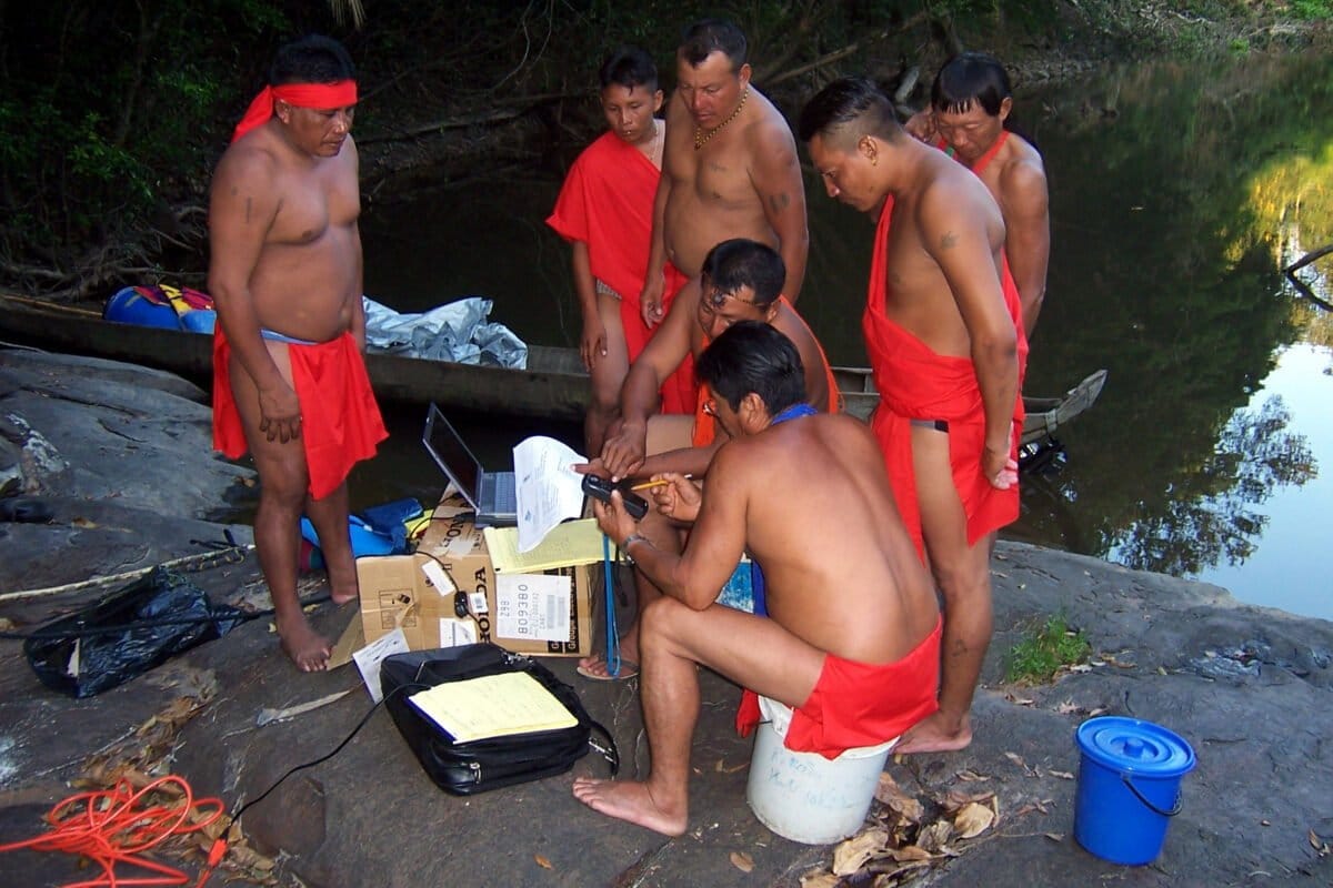 A 2004 mapping expedition organized by the Trio and the Amazon Conservation Team in Suriname. Image courtesy of the Amazon Conservation Team