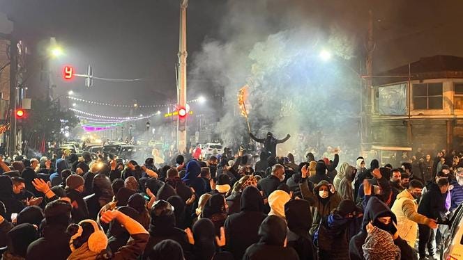 Iran cuts internet as protest movement against regime grows