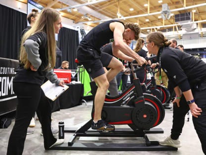 Fitness Testing at NHL Scouting Combine Gives Prospects, Preds a Taste of What's to Come | Nashville Predators Fitness Testing at NHL Scouting Combine Gives Prospects, Preds a Taste of What's to Come | Nashville Predators