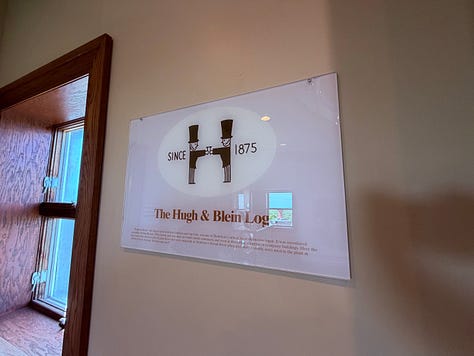 statue, signs, artifacts, gallery, exhibits