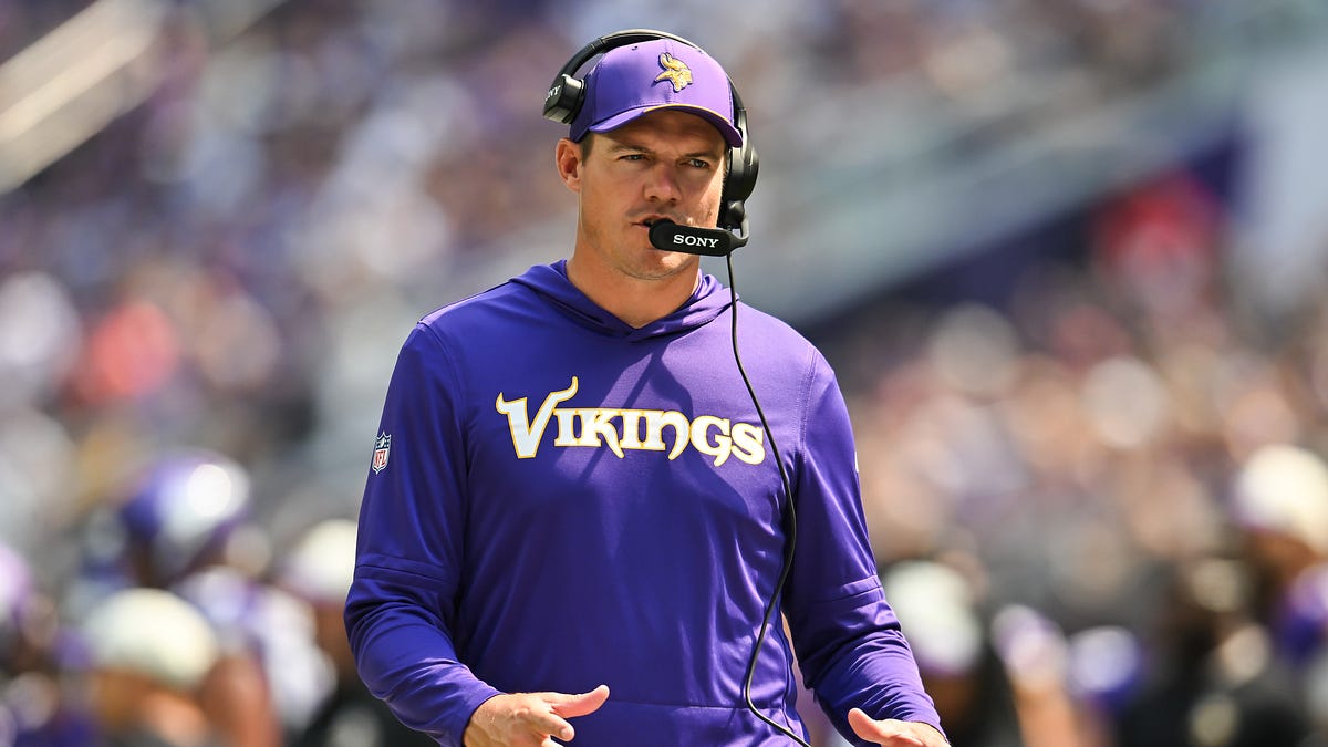 A busy week ahead: The Vikings’ plan for J.J. McCarthy and remaining position battles
